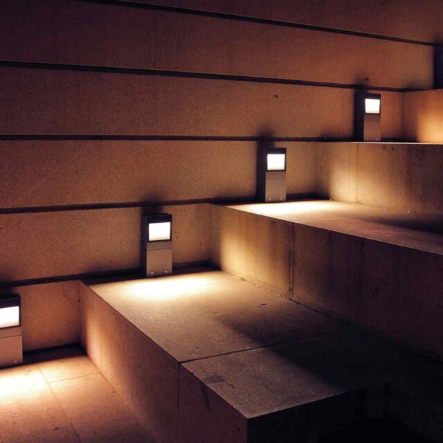 https://electrician.ferrerasconstruction.com/wp-content/uploads/2018/09/gallery_projects_08-640x640.jpg