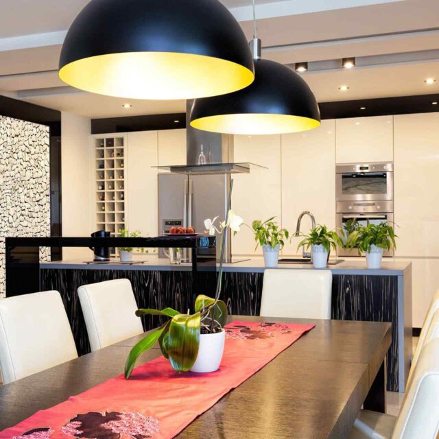 https://electrician.ferrerasconstruction.com/wp-content/uploads/2018/09/gallery_projects_10-640x640.jpg